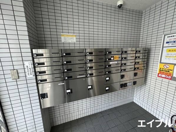 セキレイマンション大手町の物件外観写真